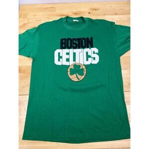 Trench Mfg Co Mens Green Boston Celtic Graphic T-Shirt